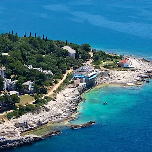 4* Semesteranläggning (resort) Arena Verudela