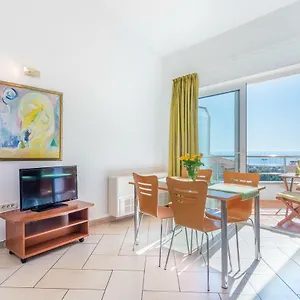 Alexandra Apartament